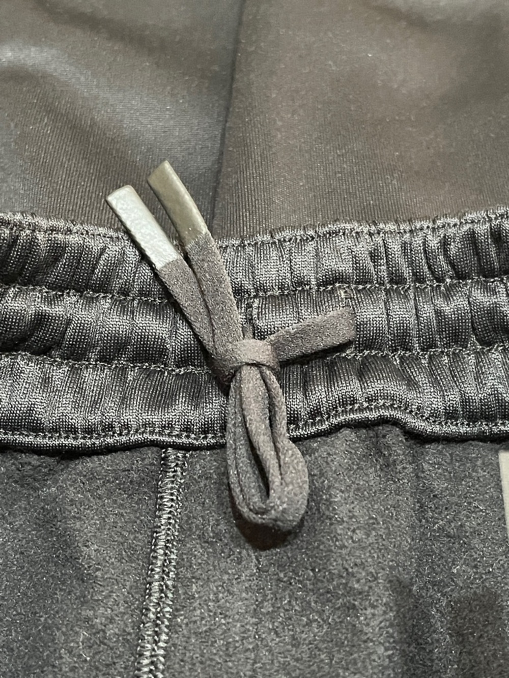 lululemon athletica Black Satin Sweatpants - Picture 7 of 8